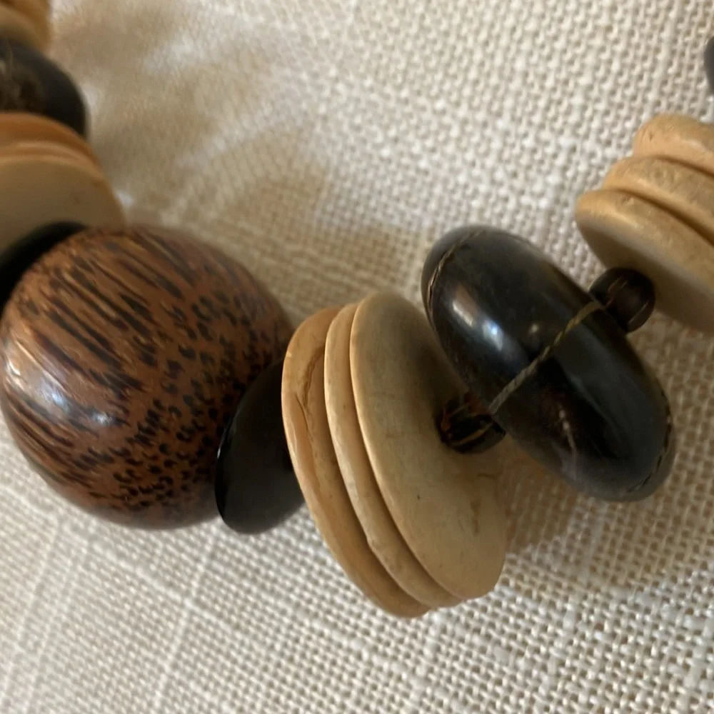 80’s Vintage Necklace‎ wood disk and and rounds, 3 different woods and shades